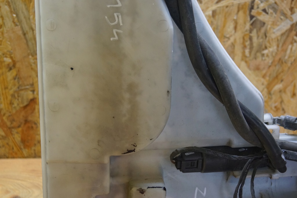 фото №10, Бачок омывателя bmw x5 e70 7161476