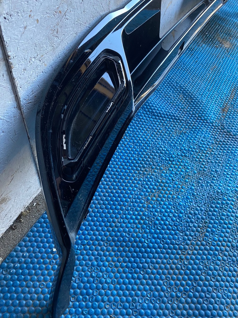 фото №2, Спойлер диффузор задняя vw golf vii r line hb