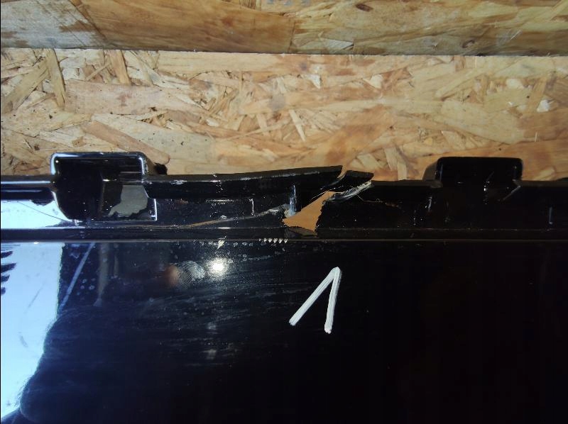 фото №3, Спойлер кришки накладка kia sportage v 87372-r2300