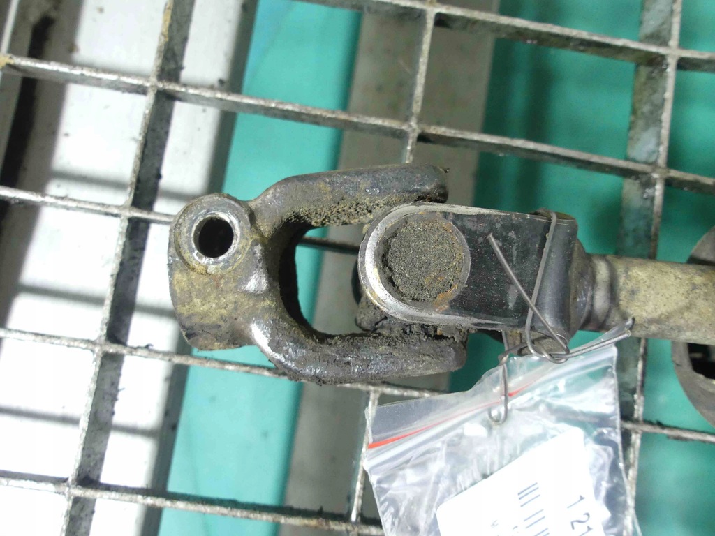 фото №5, Колонка рулевая mitsubishi pajero i 82-91 eu