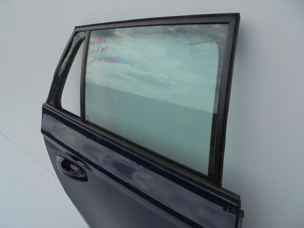 фото №15, Fabia iii дверь правое задняя задние lf5a rok 2016