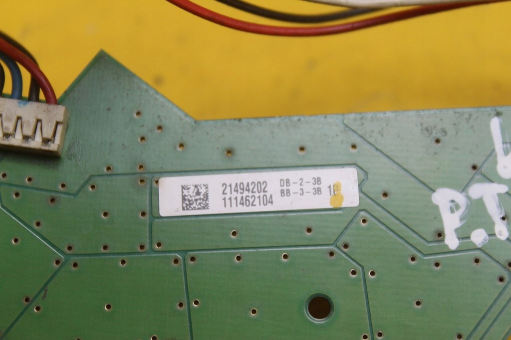 фото №7, Led лампи правий задня задня v60 s60 ii