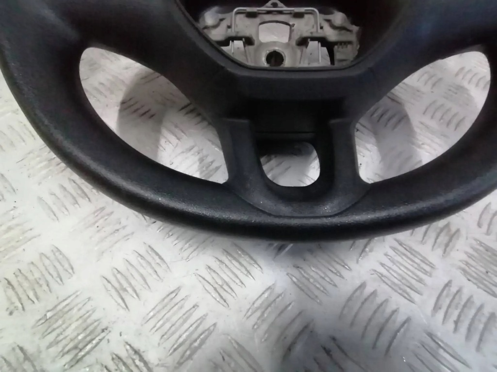 фото №2, Peugeot 208 повітропровід