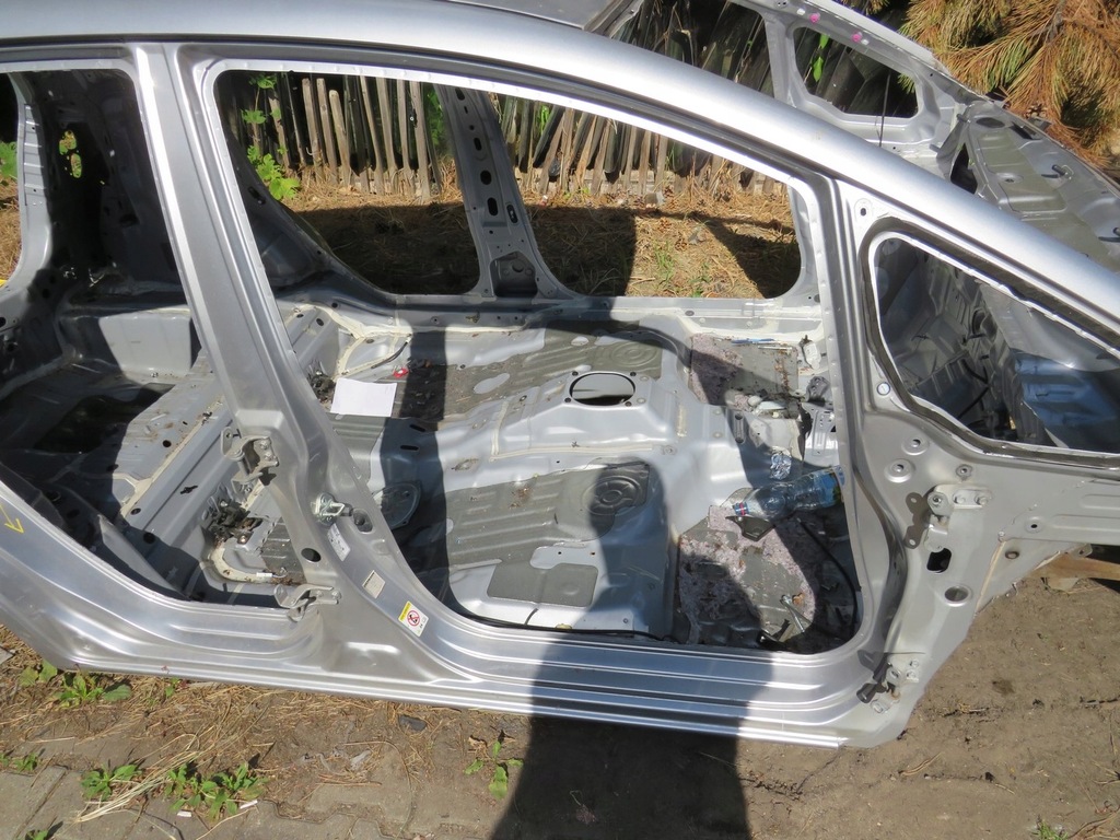 фото №1, Порог блок двигателя правый bok jazz iii