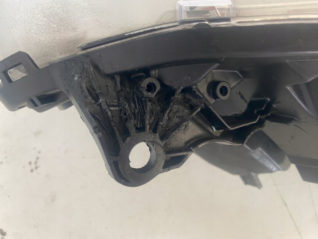 фото №13, Лампа правий перед права передня peugeot 208 i lift eu