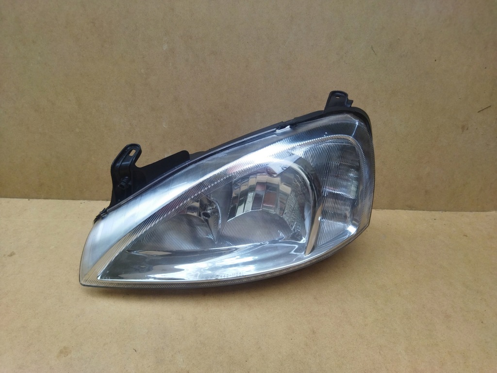 фото №1, Opel corsa c 01-03 лампа ліва перед передня l3