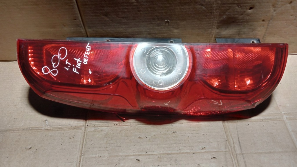 фото №1, Fiat doblo iii combo d лампа задняя левая
