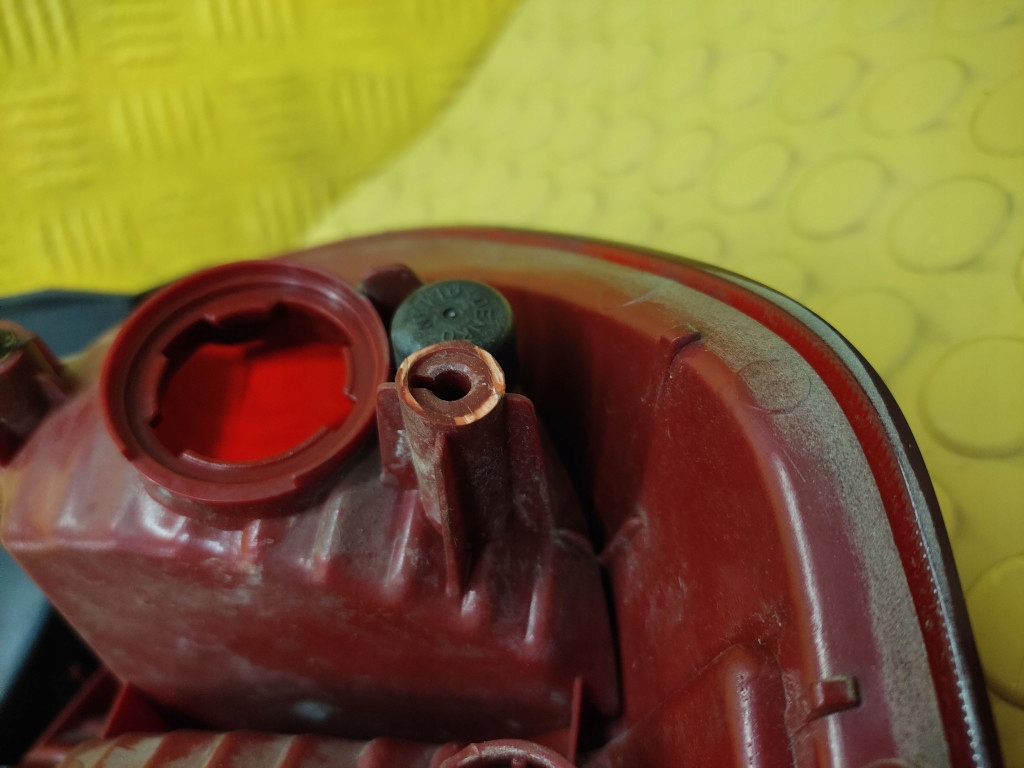 фото №8, Hyundai accent лампа правый задняя