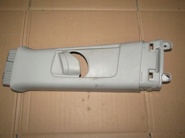 фото №1, Lexus ct ct200h защита накладка стойка правая