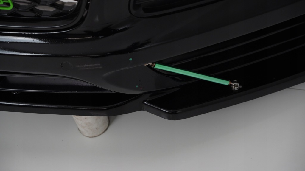 Купити Бампер перед передній audi q7 4l 05-09r s line maxton pdc омивачі lz9y