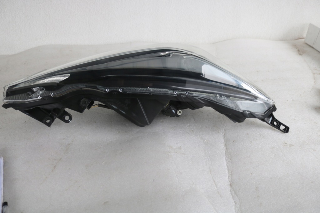 Купить Nissan micra k14 фара правый  перед передняя full led