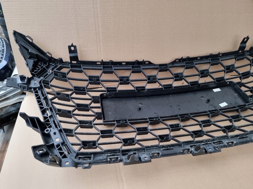 фото №4, Audi tt tts s line решётка радиатора решётка радиатора 8s0853651h