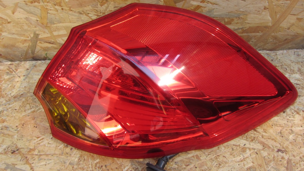 фото №2, Задня права лампа kia ceed ii led hb
