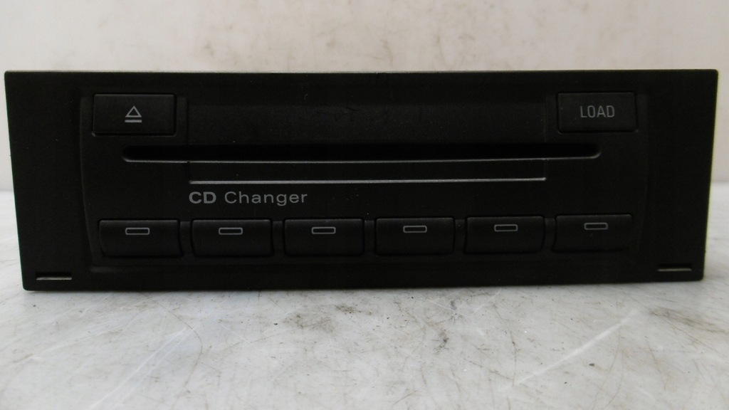 фото №1, Audi r8 420 06- чейнджер дисків cd 8e0035111d