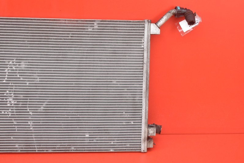 фото №7, Радиатор wody gx73-8k230-bb jaguar xe 2.0 d 161 km 14-19