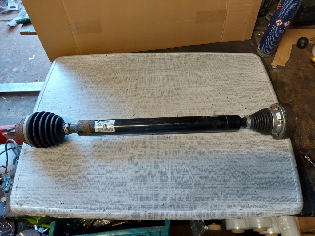 Купить Vw golf vii приводной вал правый  перед 5q0407272h