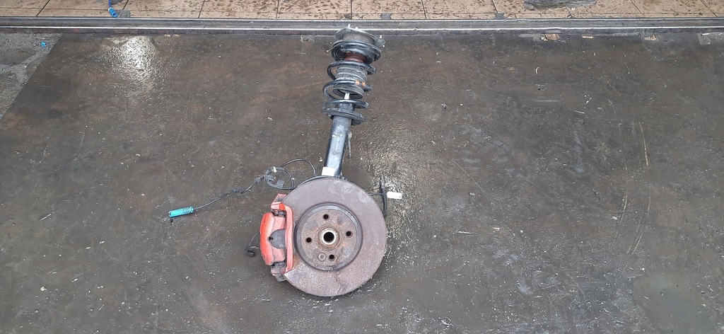 фото №1, Поворотный кулак амортизационная стойка левый перед передний 1.6 thp mini cooper r56