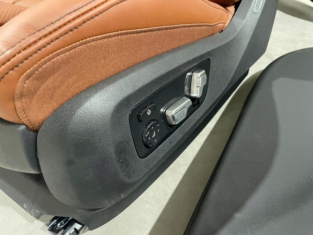 фото №8, Полный салон bmw x7 g07 lci m набор 14km! подогрев вентиляция 7os