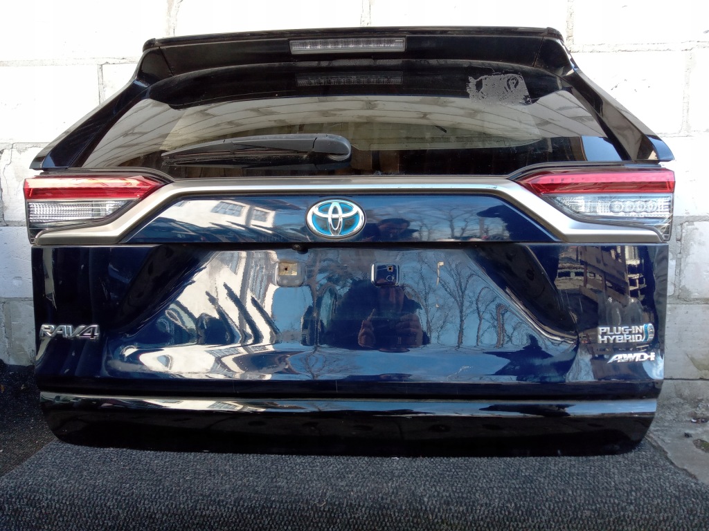 Toyota rav 4 v крышка багажника задняя багажника комплектная камера стекло оригинальный номер гибрид Киев