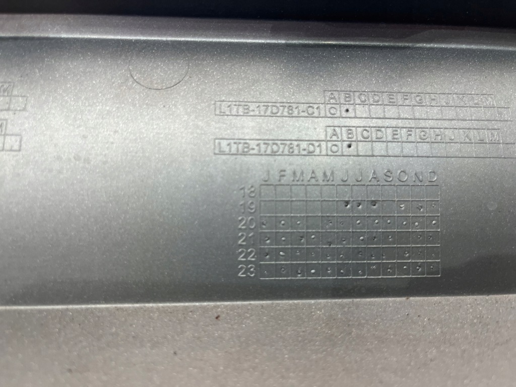 фото №14, Ford puma ii 2 спойлер бампера молдинг накладка задняя задняя l1tb-17d781-a1