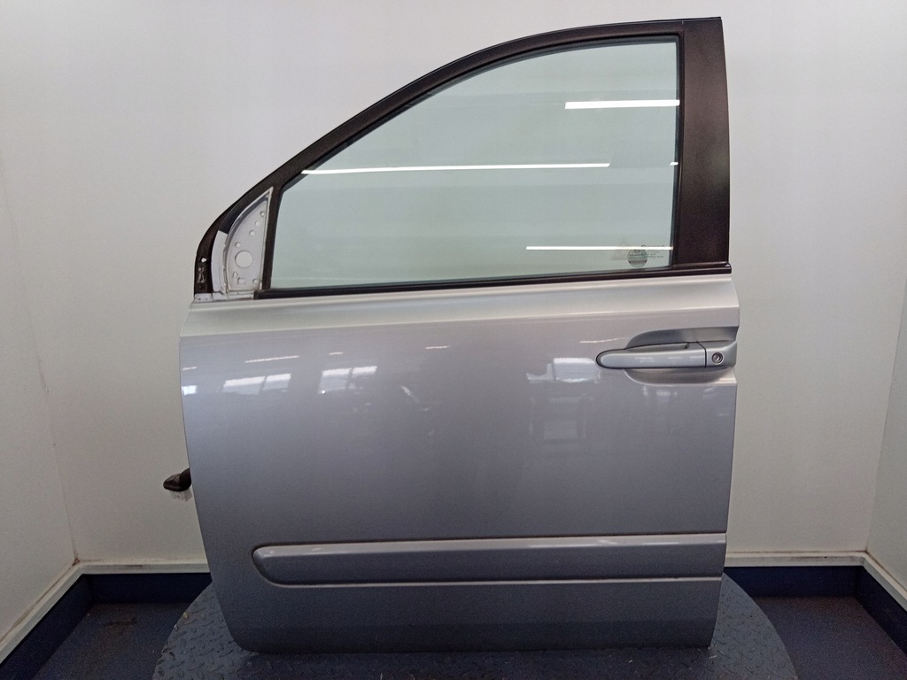 фото №1, Kia carnival ii vq дверь перед левая передние