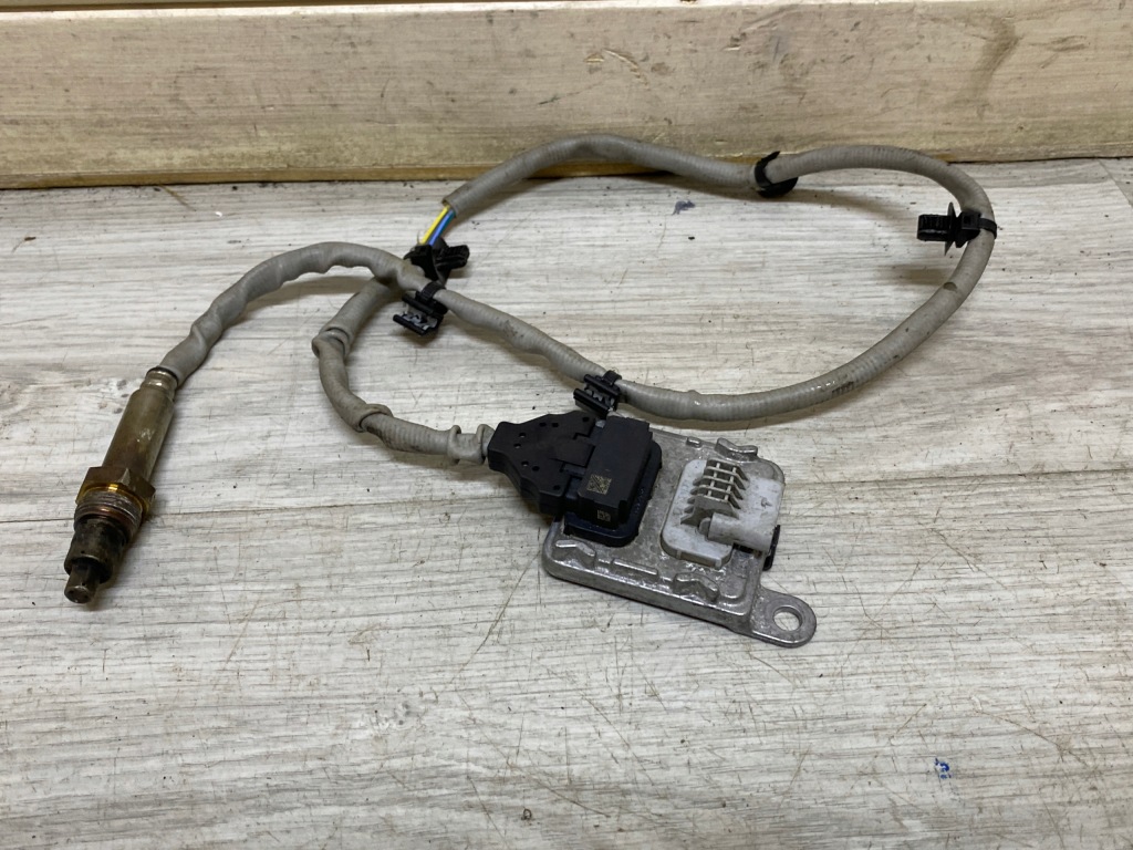 фото №1, Trafic iii lift датчик лямбда-зонд nox 2,0 227909507r