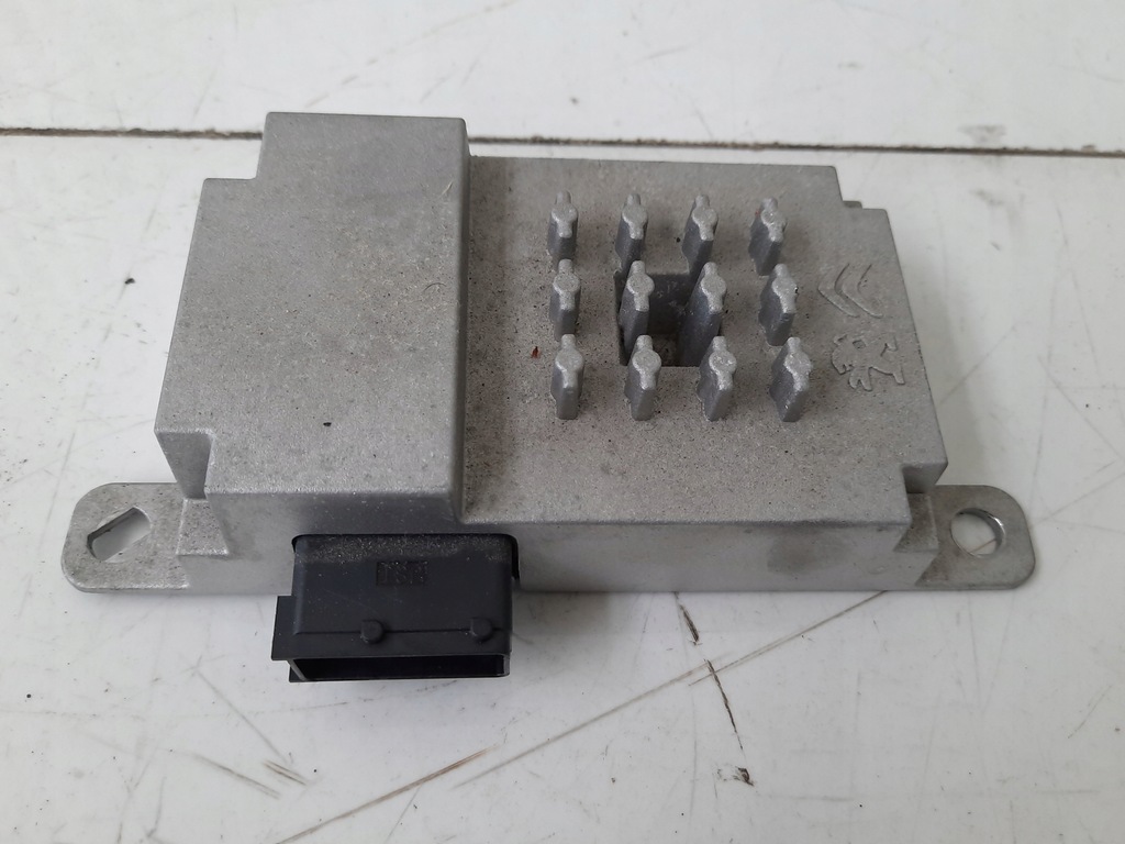 фото №1, Proace verso ii peugeot підсилювач 9815470180