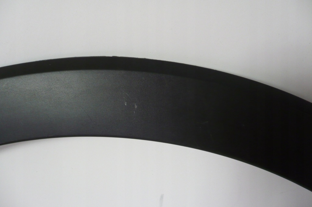 фото №7, Ford transit mk8 молдинг крила ліва задня 2014-