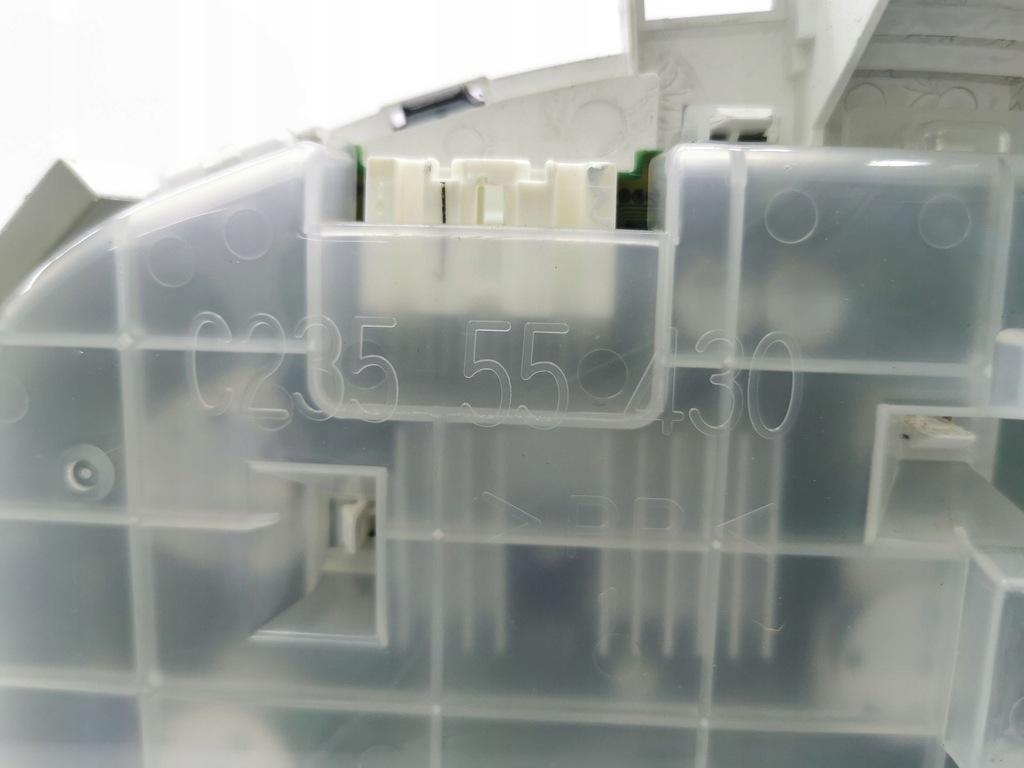 фото №9, Mazda 5 2008 лічильник / спідометр