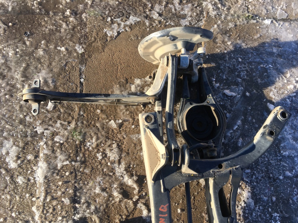 фото №7, Балка подвеска задняя hyundai ioniq