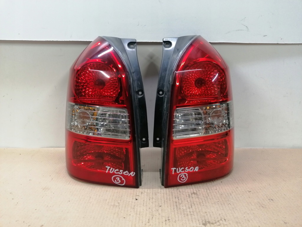 фото №1, Лампы задние hyundai tucson i 04-09 правая + левая