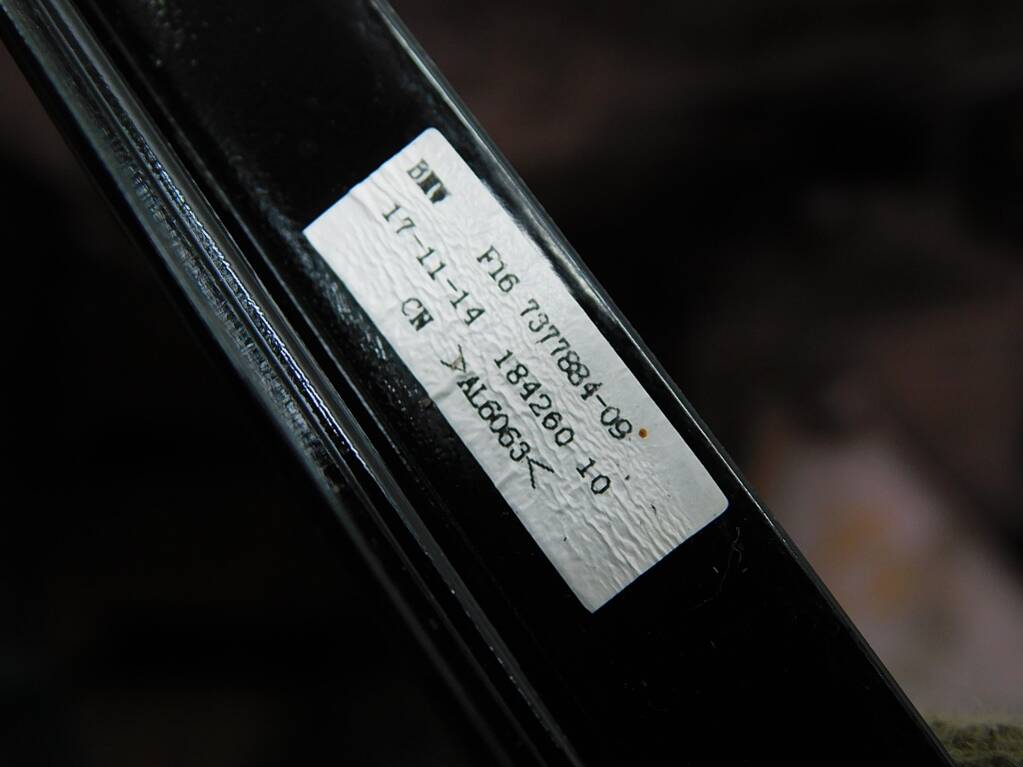 фото №8, Bmw x6 f16 m50d 15r молдинг дверь правый перед