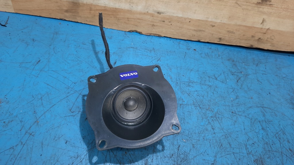 фото №1, Volvo s40 v40 динамик полка багажника 30882778