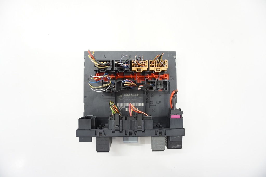 фото №1, Audi a3 8p lift модуль комфорта блок управления бортовой сетью 8p0907279n