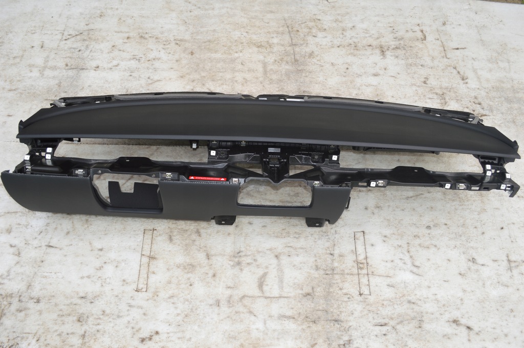 фото №1, Консоль панель приладів tesla 3 y