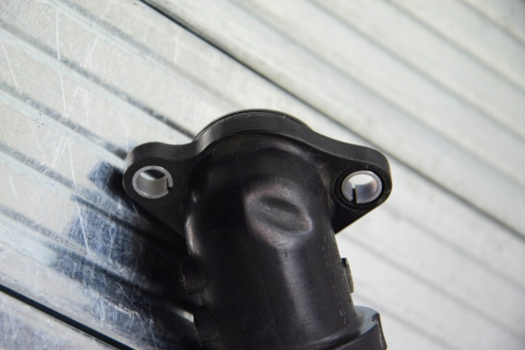 фото №8, Фланец системы охлаждение bmw 3 g20, g28 4129900 2.0l hybrid 185kw 2022