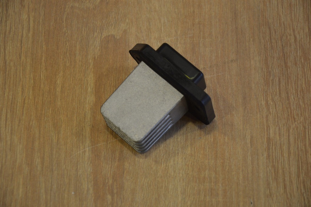 фото №1, Резистор резистор dmucahwy captiva antara 2.2