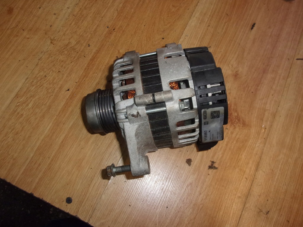 фото №1, Hyundai i10 i генератор 1.2 16v