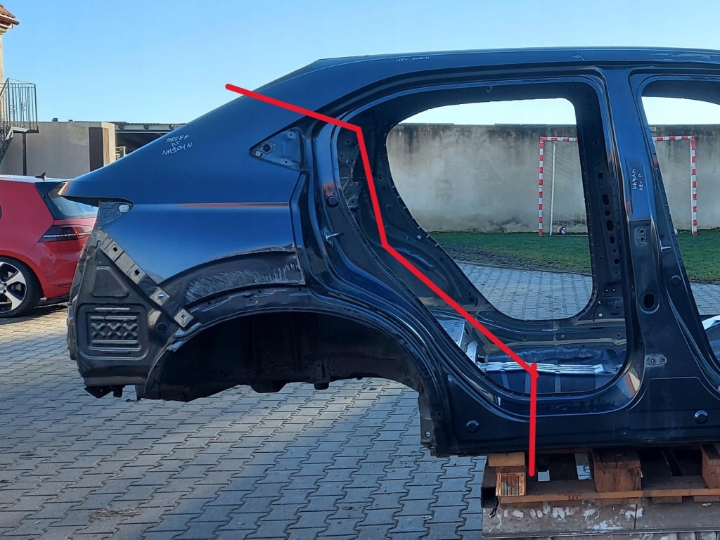 фото №1, Honda hr-v iii ehev, 2022r. чверть крила правий задня