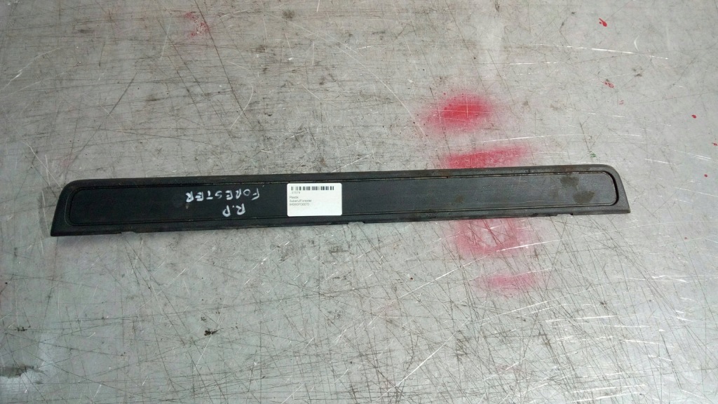 фото №1, Пластик subaru forester iii правый перед 94060fg0070