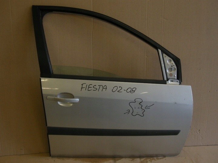 фото №1, Ford fiesta 2002 дверь правое перед