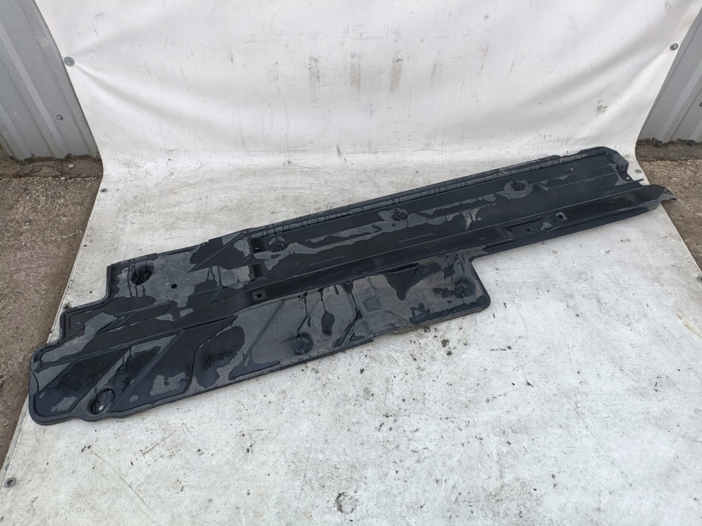 Купити Mercedes w204 3.0 cdi захист підвіска a2046100208