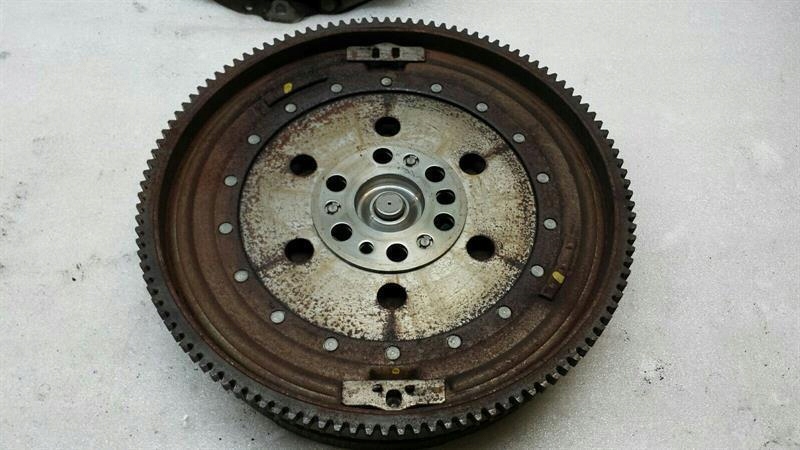 Bmw z4 e85 e86 clutch kit маховик 21207556565 + 2.5 07 Недорого