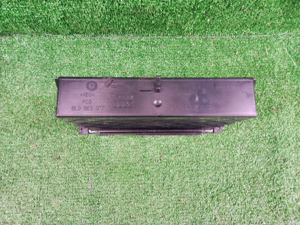фото №10, Audi a3 8l fl 00-03 кишеня бардачок консолі центральної 8l0863077