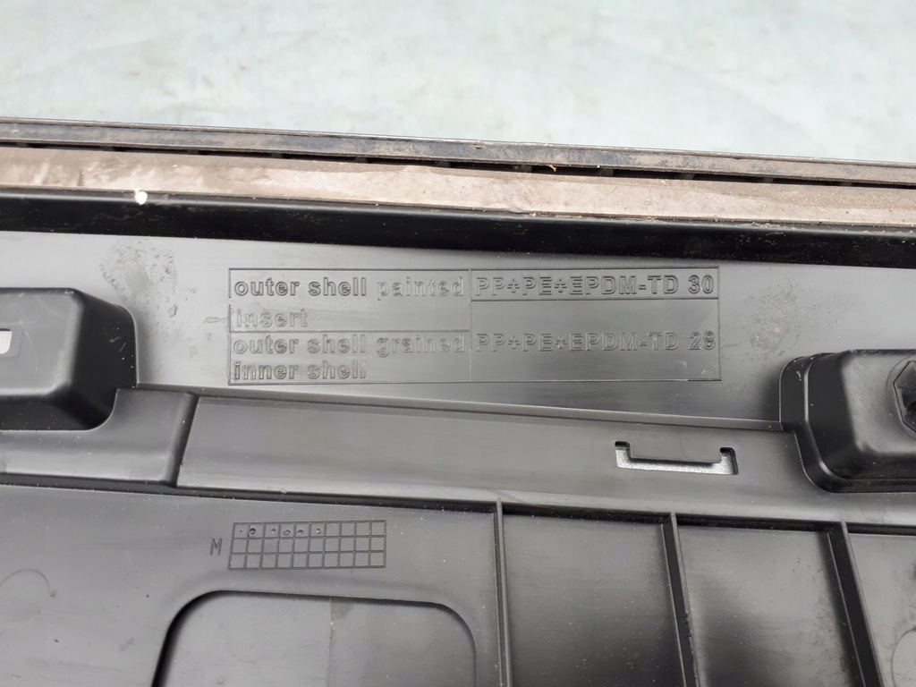 фото №11, Audi q7 4mo 15-19 2015-2019 молдинг левая задняя na дверь зелёный