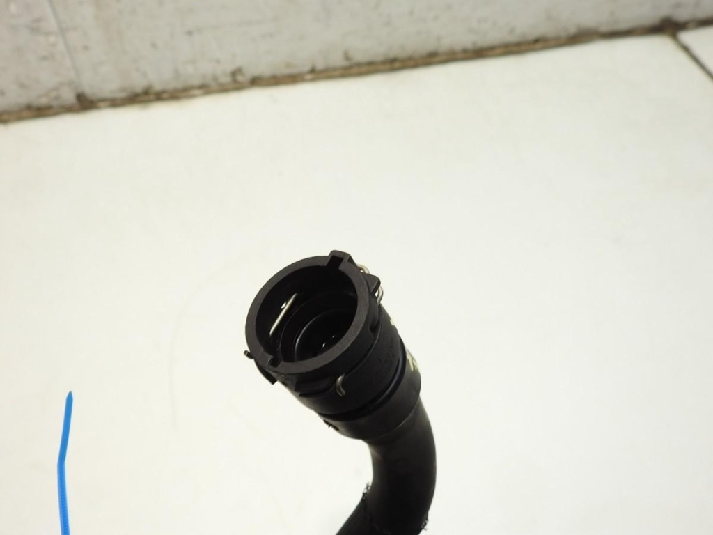 фото №6, Wąż труба wody volvo xc60 i 2.4 d5 30757462-006