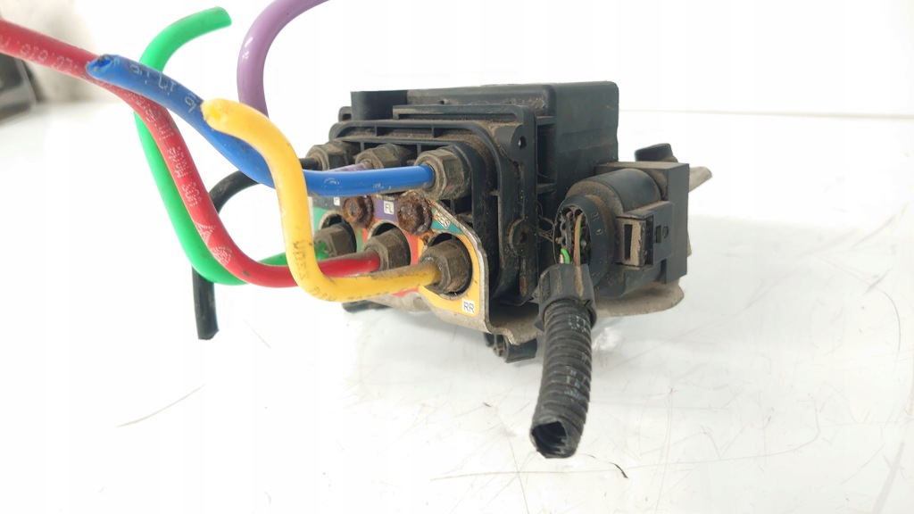 фото №5, Vw touareg i 7l распределитель пневматика подвеска 7l0616251