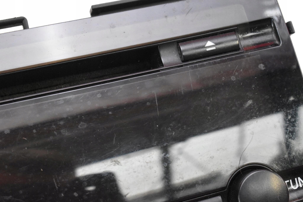 фото №11, Радио радиопроигрыватель cd rds 86120-47280 toyota prius 2 ii xw20 lift 05-11