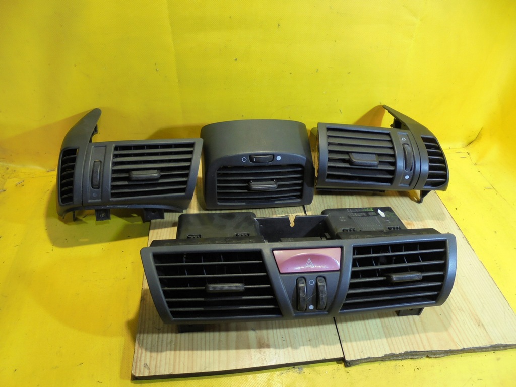 фото №1, Решітка обдув fiat stilo 735269789 комплект