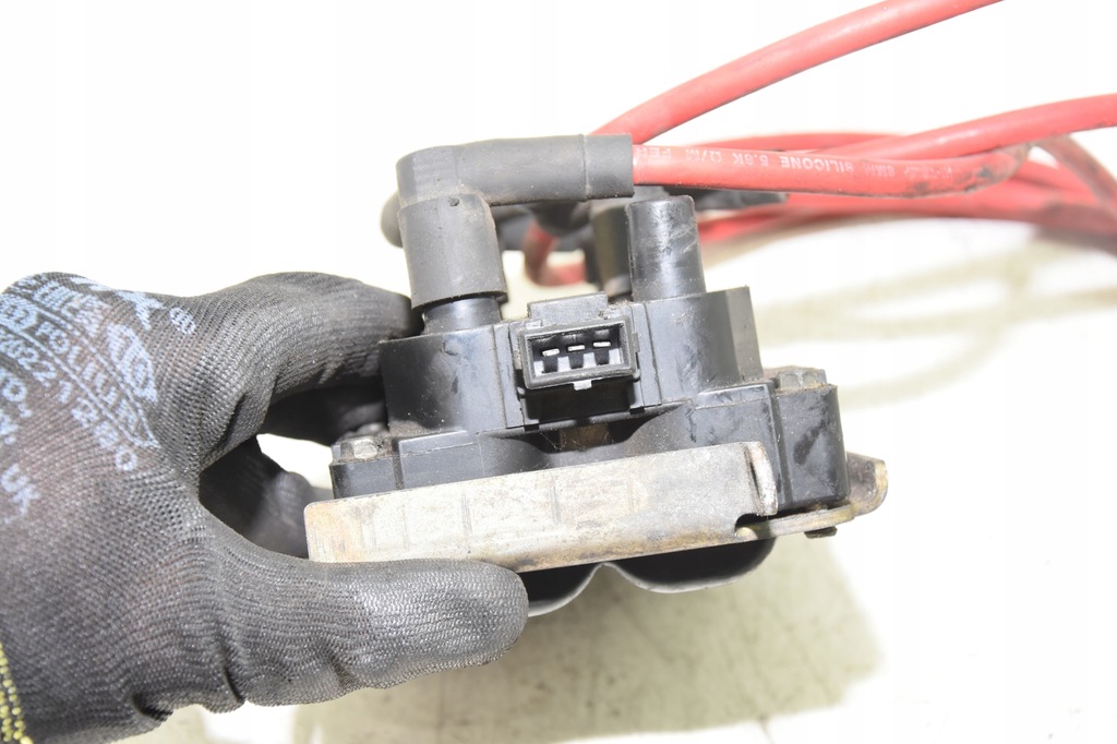 фото №6, Land rover discovery ii 4.0 v8 катушка зажигания